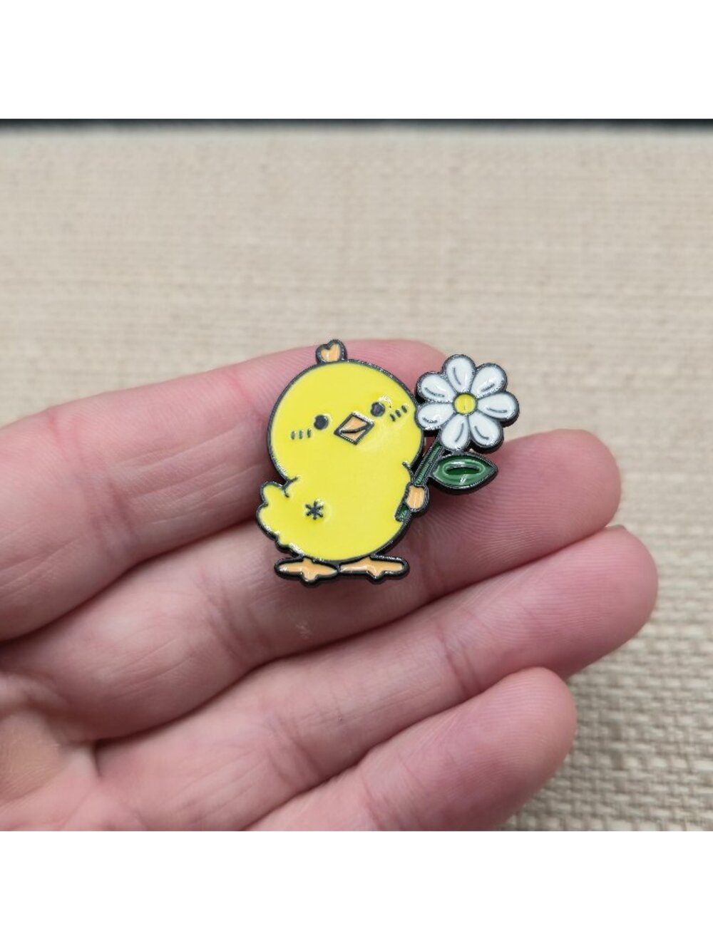 Cute Yellow Baby Chick Holding Daisy Flower Enamel Lapel Pin A8538